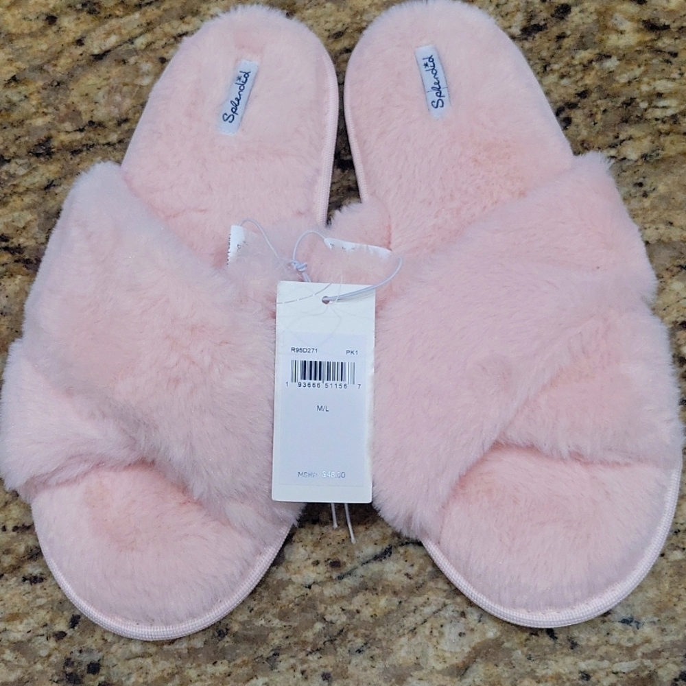 Splendid slippers